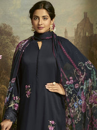 Indo Era Floral Embroidered Regular Thread Work Kurta with Trousers &  Dupatta