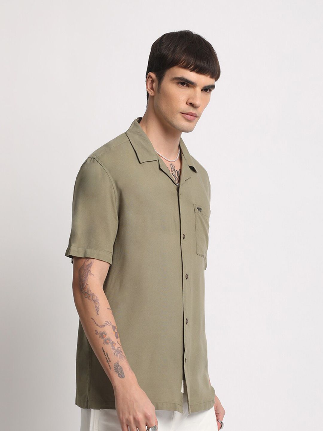 THE BEAR HOUSE Solid Casual Shirt