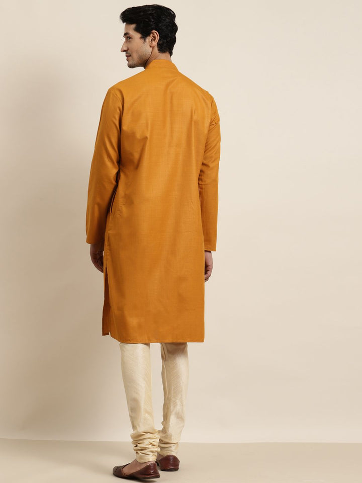 Anug by SOJANYA Men Mustard Yellow Thread Work Pure Cotton Kurta