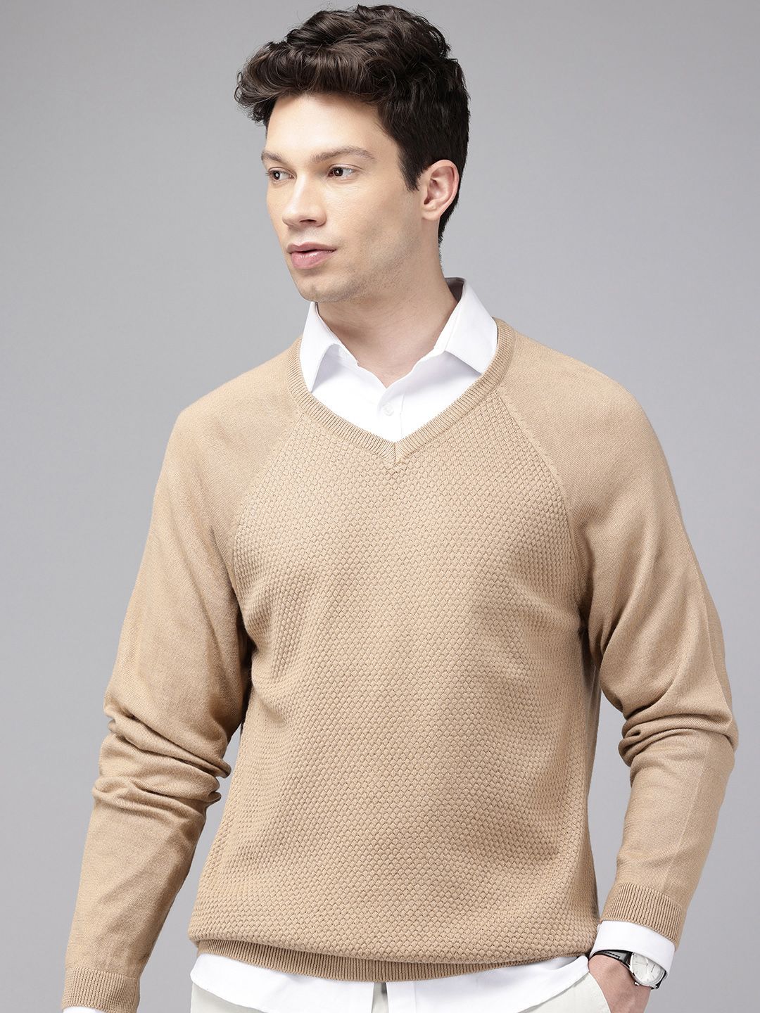 Park Avenue V-Neck Cable Knit Pullover Sweater