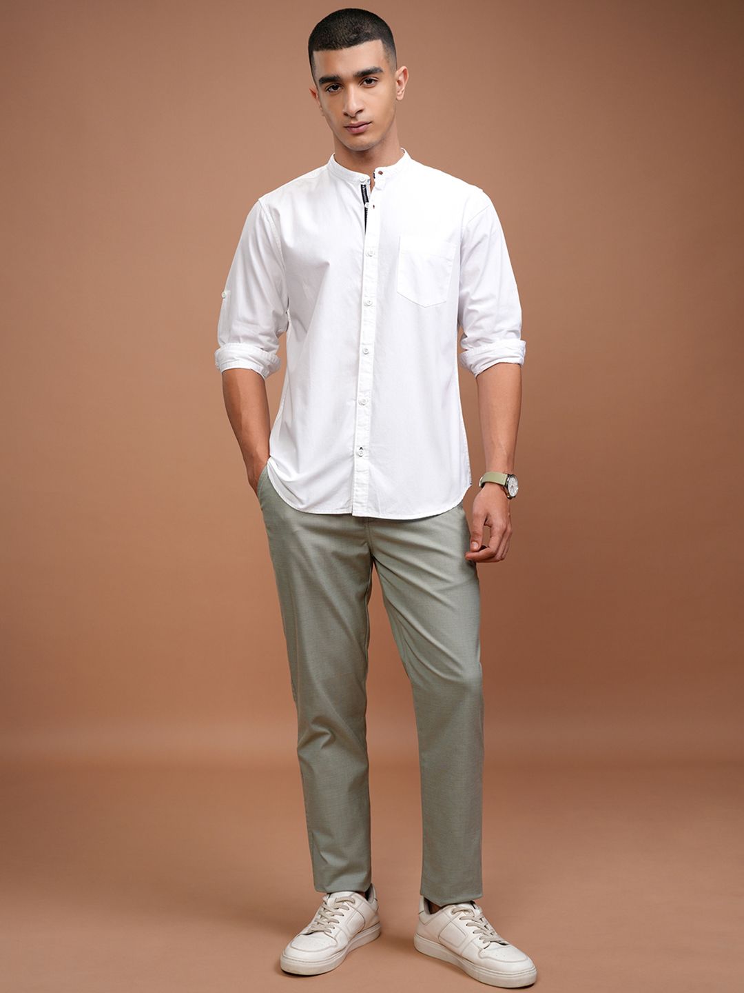 HIGHLANDER Men White Slim Fit Casual Shirt