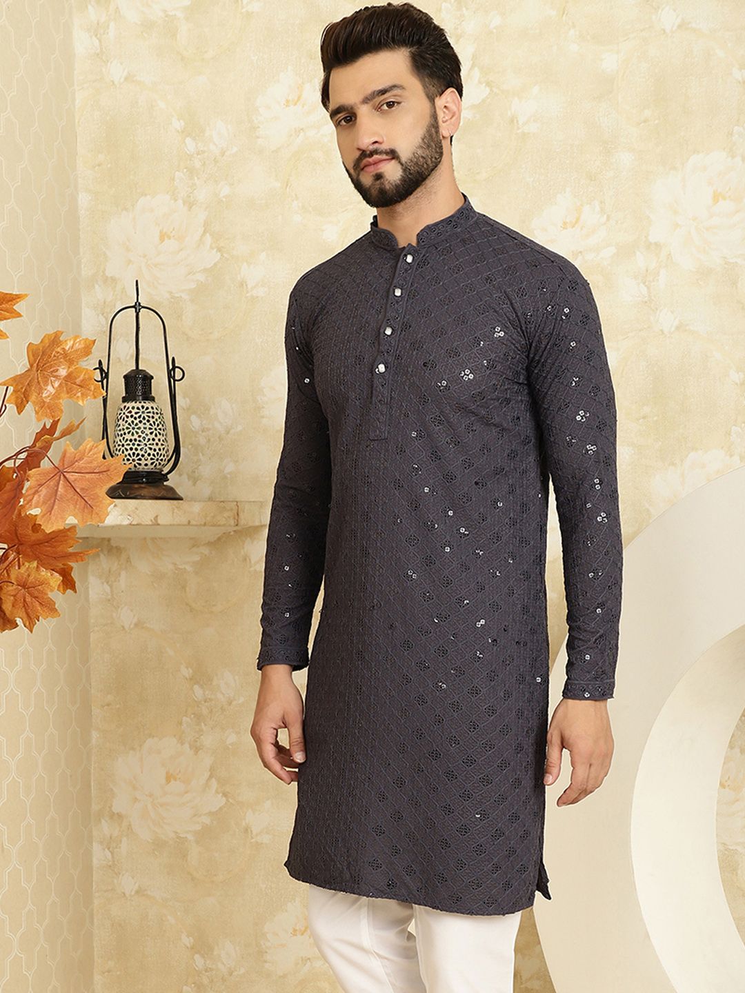 SOJANYA Men Grey Thread Work Kurta