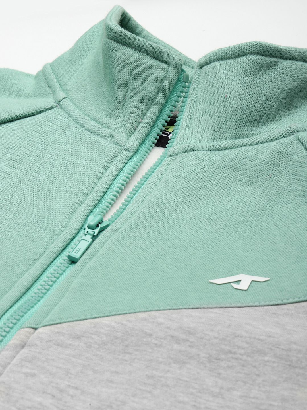 Alcis Women Grey Melange Colourblocked Sea Green Sporty Jacket
