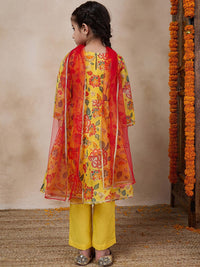 pspeaches Girls Floral Printed V-Neck Anarkali Kurta With Trousers & Dupatta
