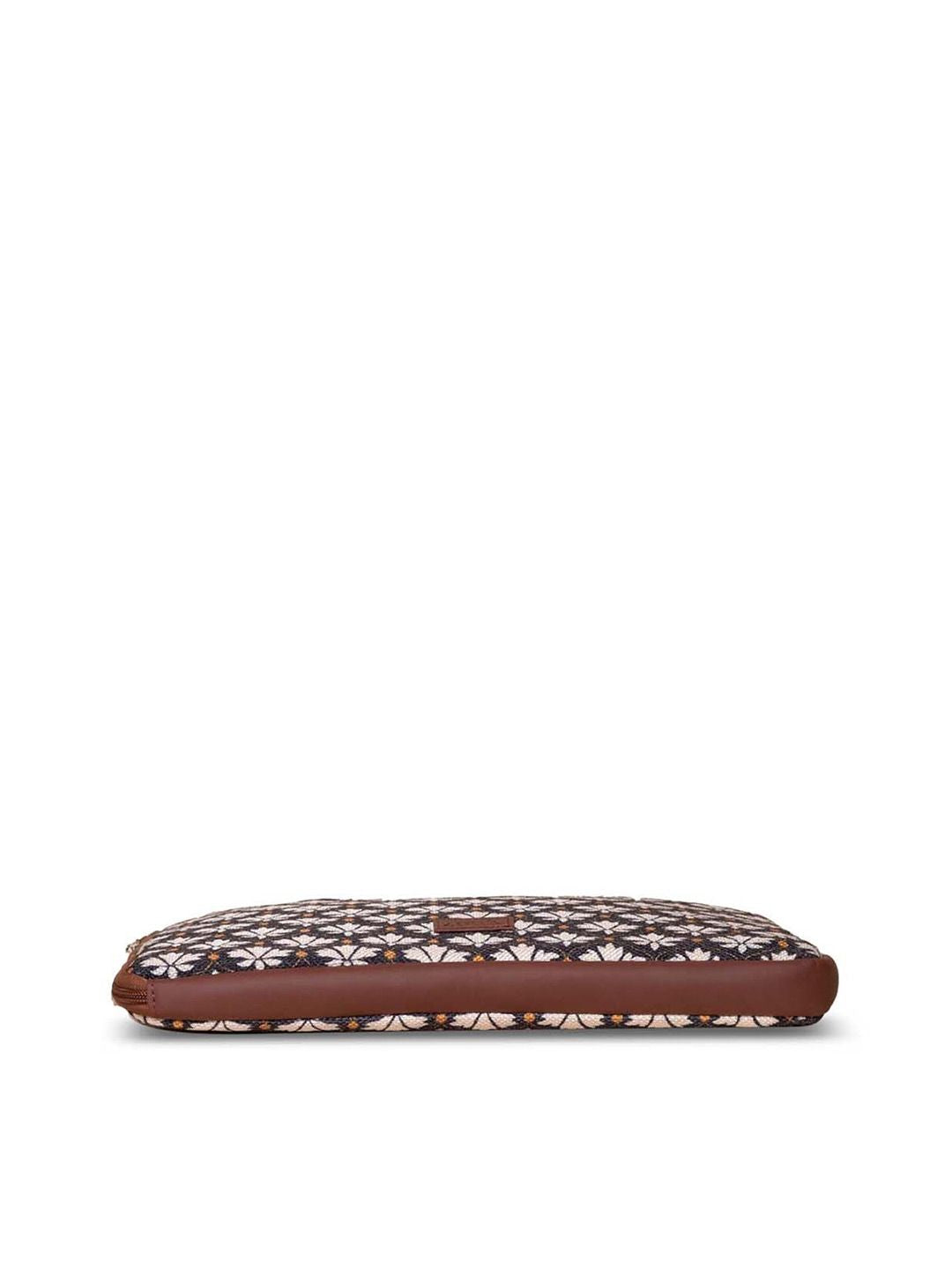 ZOUK Women Black & Brown Printed Jute Laptop Sleeve