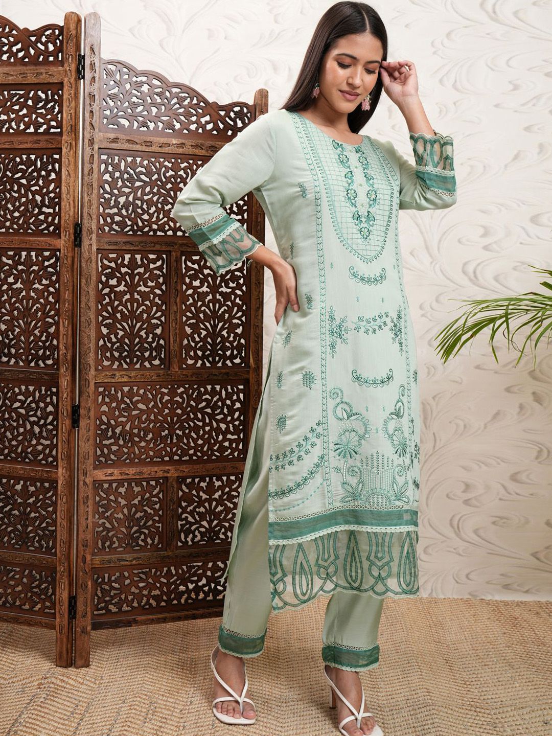 Vishudh Green Ethnic Motifs Embroidered Straight Kurta & Trousers With Dupatta