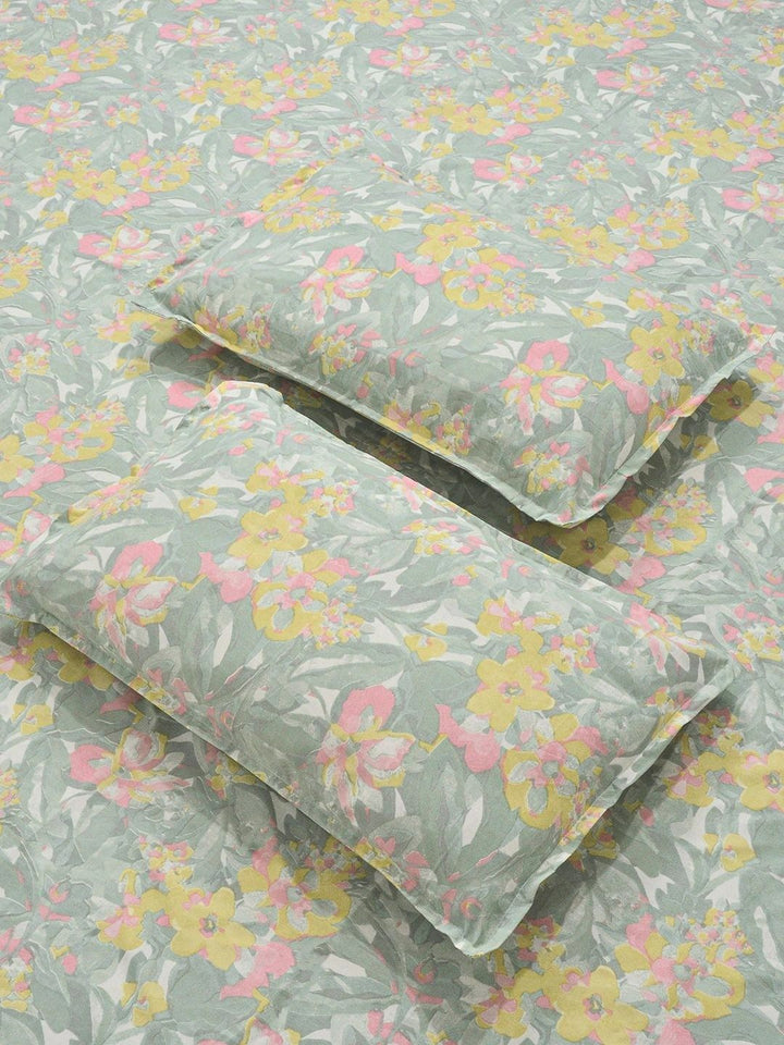 Myntra Elegant Homes Green & Pink Floral 300 TC King Bedsheet with 2 Pillow Covers