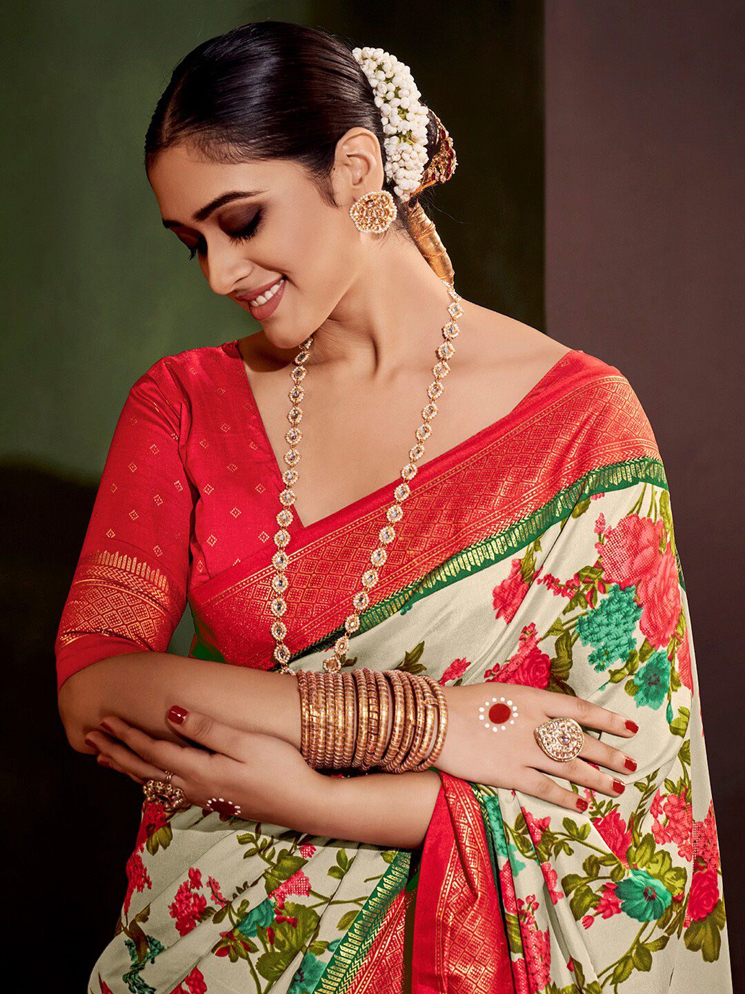 Saree mall Floral Printed Zari Bagh Sarees