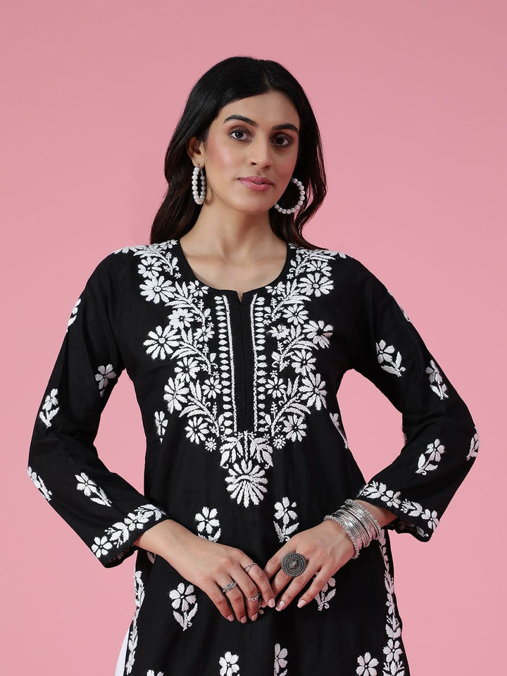 House of Chikankari Women Black Cotton Chikankari Embroidered Kurta