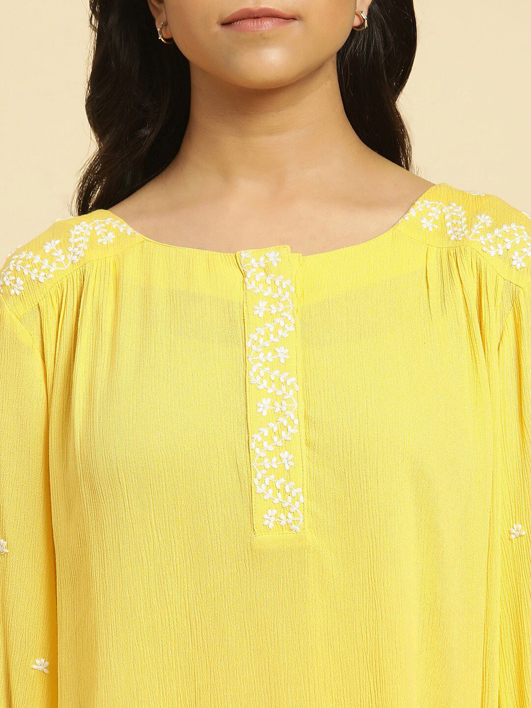 W Embroidered Puff Sleeve Round Neck Long Sleeves Top