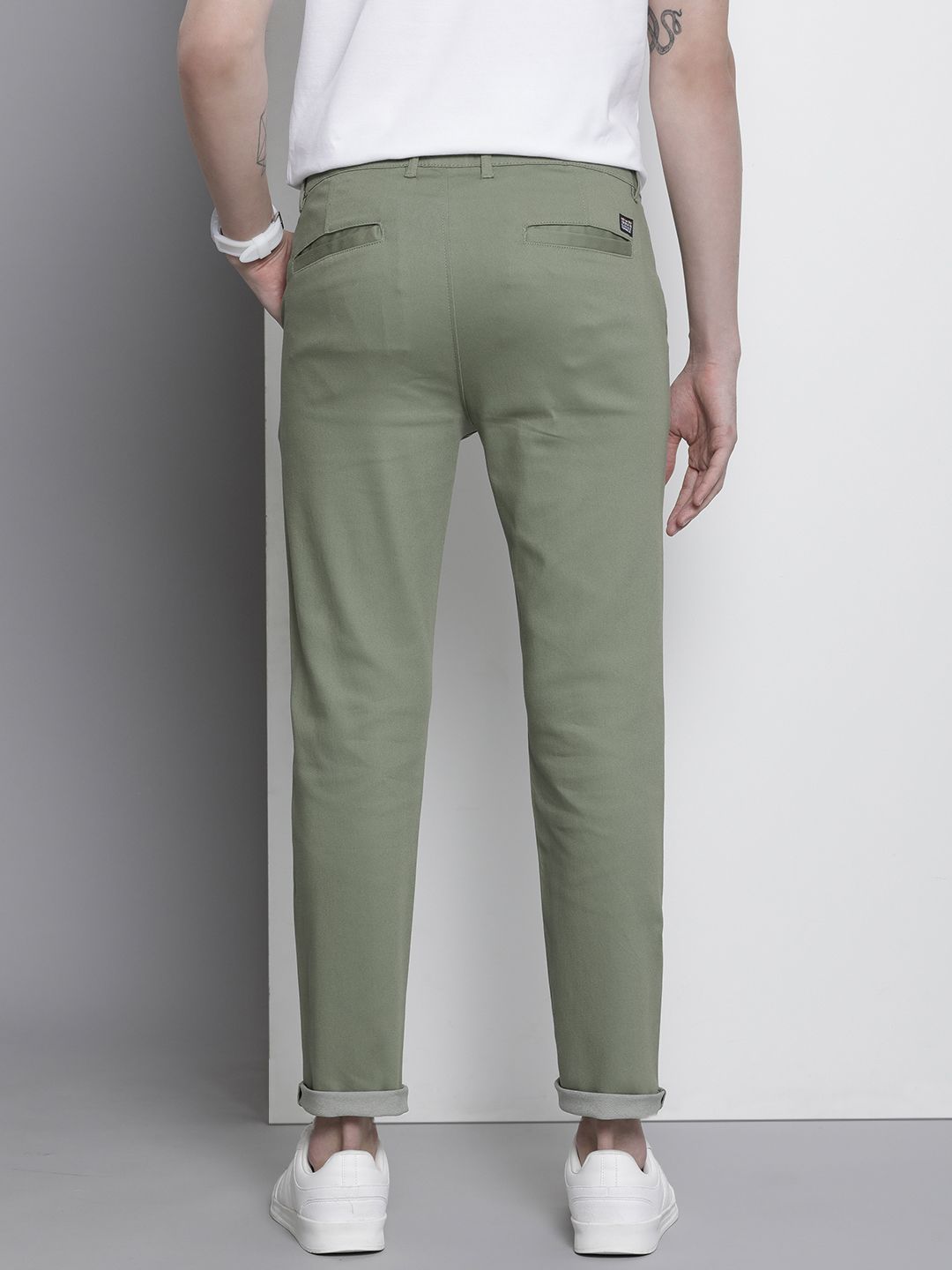 The Indian Garage Co Men Slim Fit Chinos