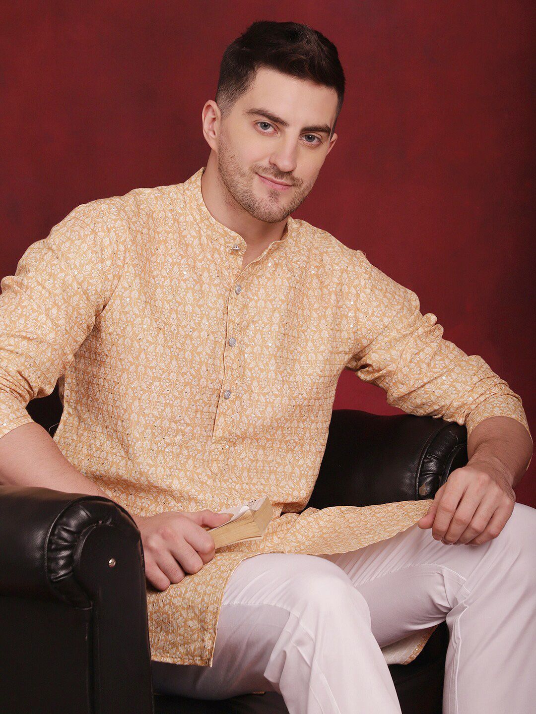 Anouk Floral Printed Regular Straight Kurta with Pyjamas