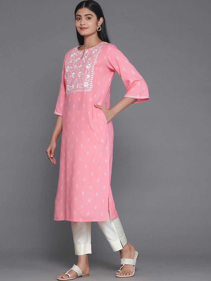 Libas Ethnic Motifs Embroidered Round Neck Three-Quarter Sleeves Kurta