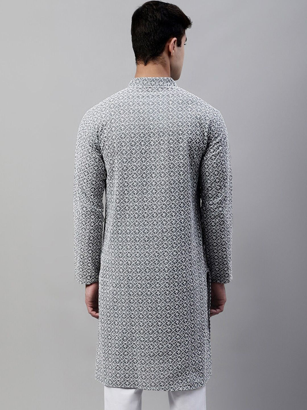 Jompers Embroidered Mandarin Collar Chikankari Kurta