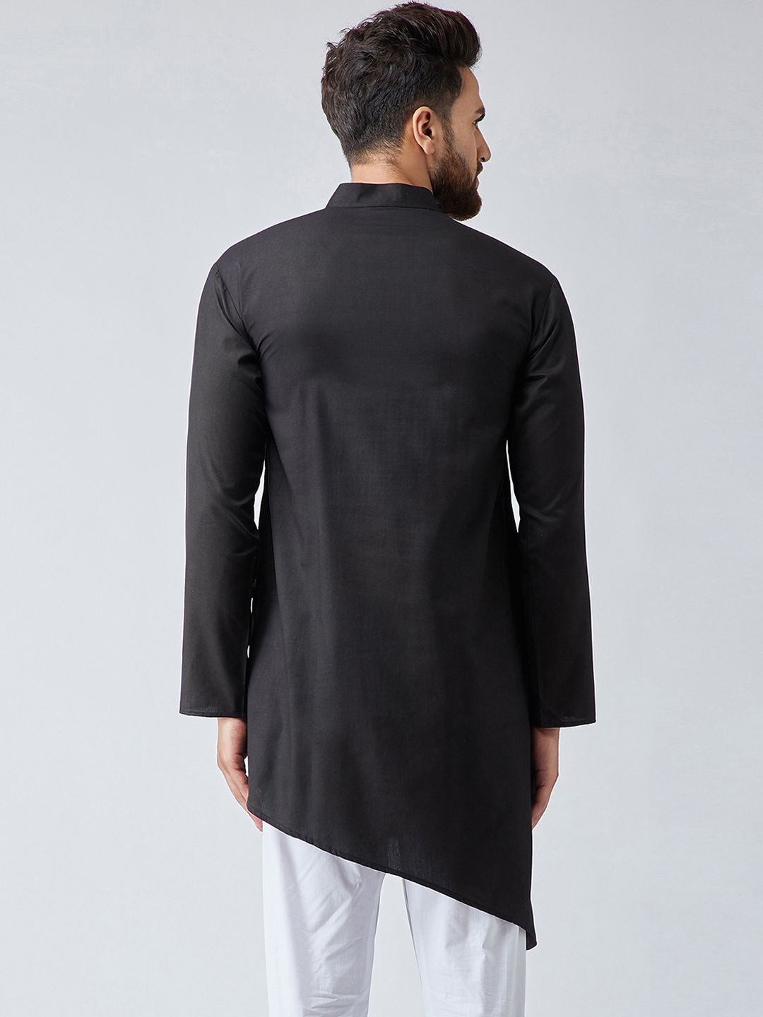 SOJANYA Men Black Solid Straight Kurta