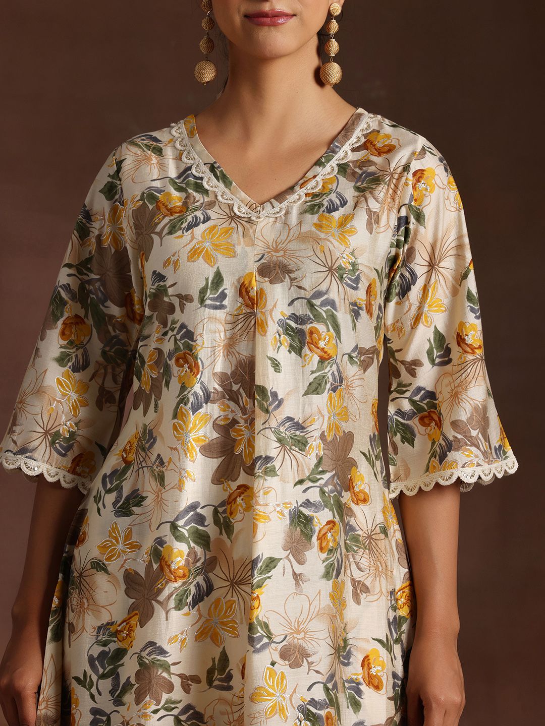 Libas Floral Printed Kurta With Trouser