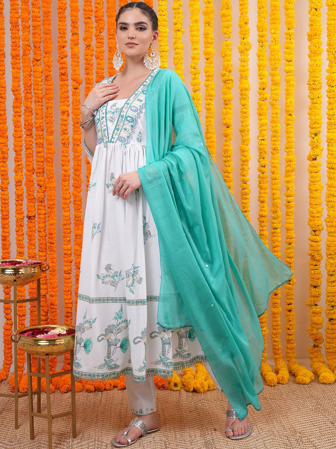 Vishudh White Floral Printed Empire Thread Work Pure Cotton Kurta with Trousers & Dupatta