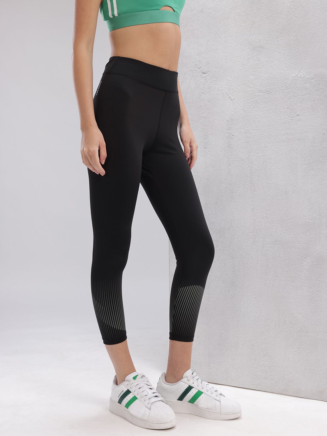 HRX by Hrithik Roshan Brand Logo Detail Rapid-Dry Cropped Lifestyle Tights