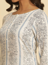 W Floral Printed Round Neck Straight Kurta With Trouser