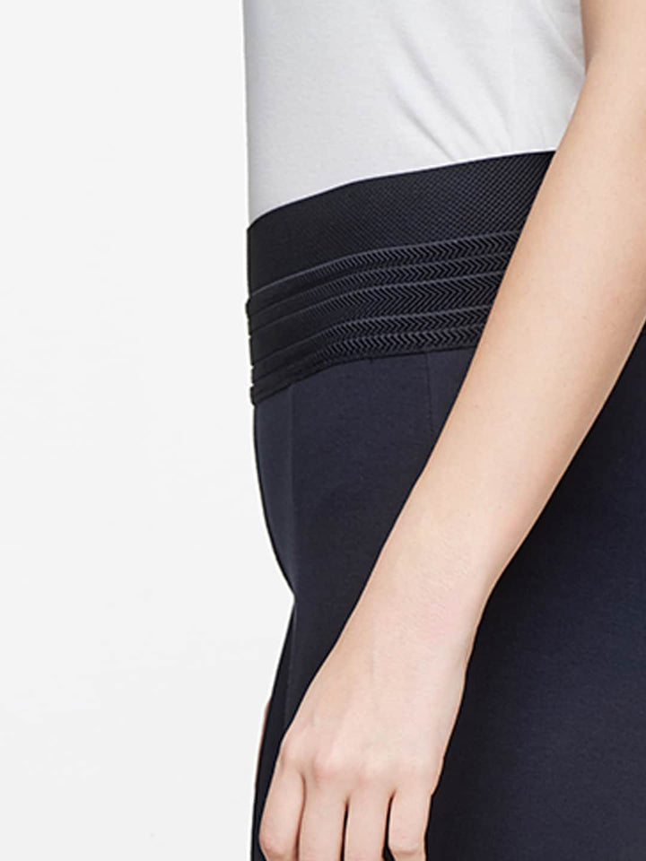 AND Women Blue Solid Skinny Fit Trousers