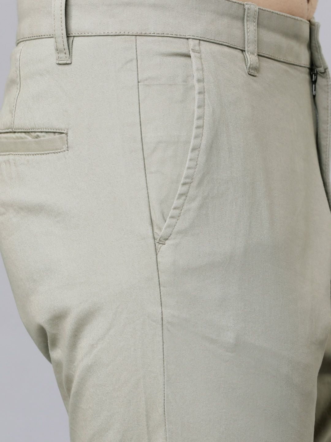 HIGHLANDER Men Olive Green Tapered Fit Chinos