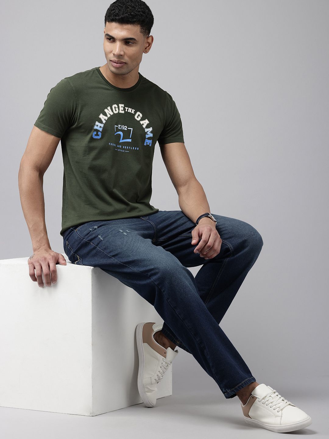 SPYKAR Pure Cotton Typography Printed Slim Fit T-shirt