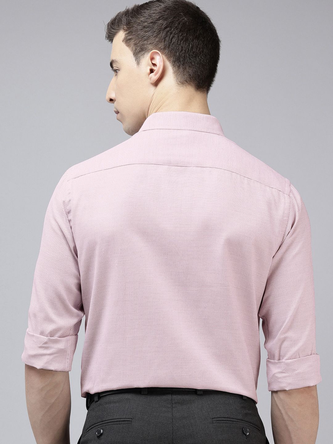Park Avenue Textured Slim Fit Formal Shirt