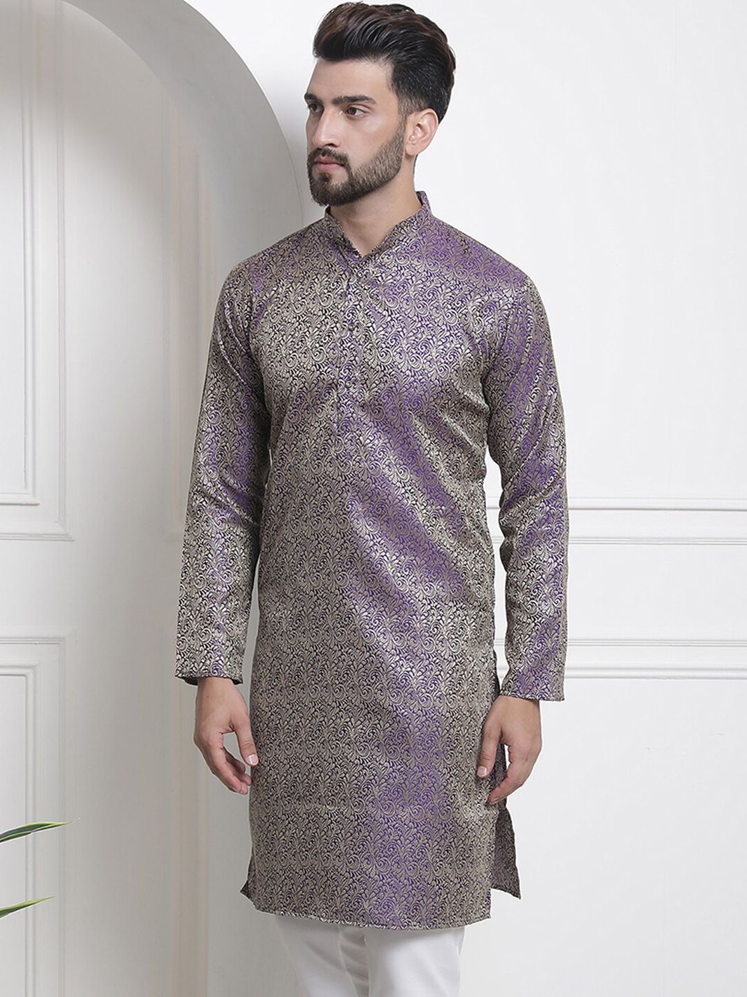 SOJANYA Ethnic Motifs Woven Design Jacquard Regular Kurta