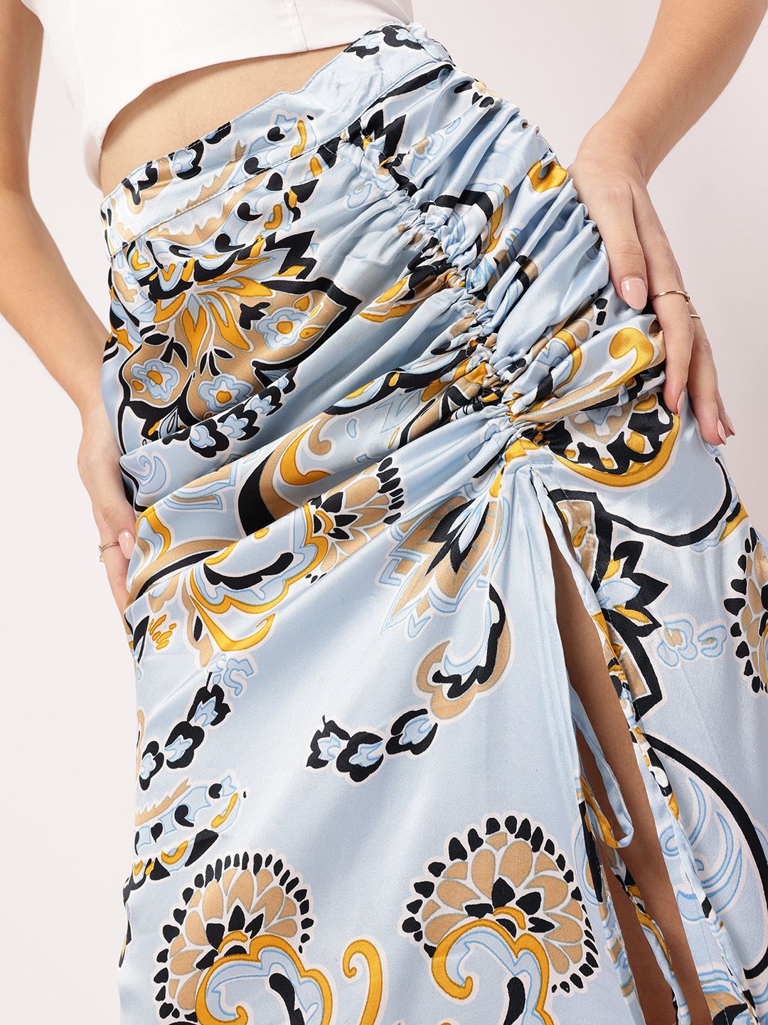 DressBerry Indie Vibes Printed Ruched A-Line Skirt