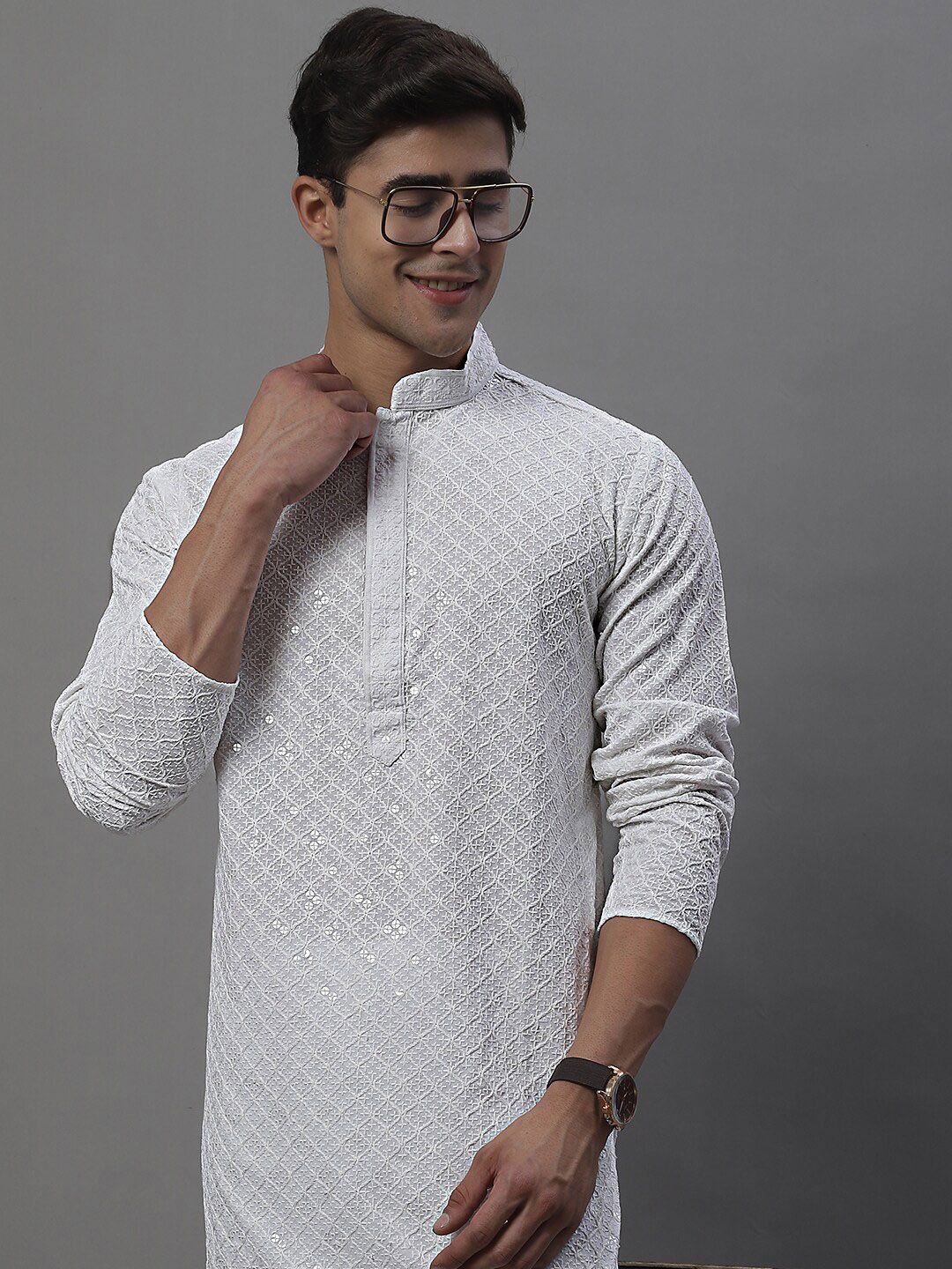 Jompers Geometric Chikankari Embroidered Kurta With Pyjamas