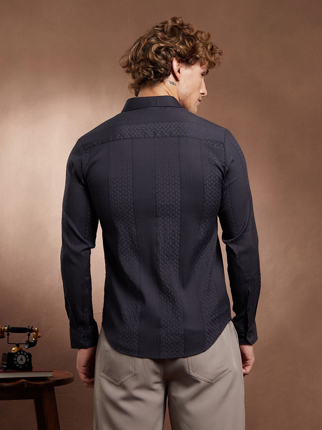 Campus Sutra Comfort Tactile-Panel Self Design Regular Fit Casual Shirt