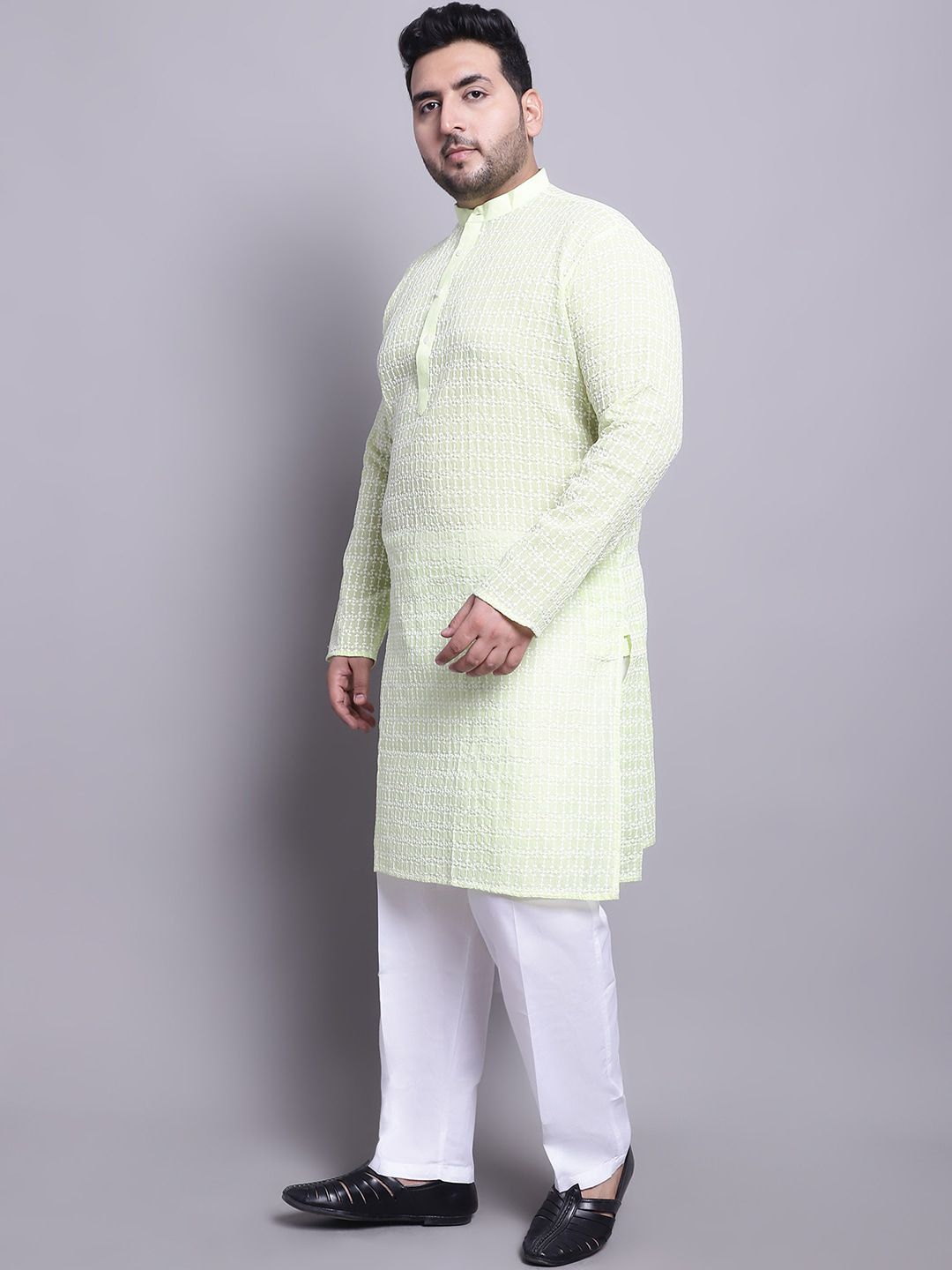 SOJANYA PLUS Plus Size Embroidered Pure Cotton Kurta With Pyjamas & Nehru Jacket