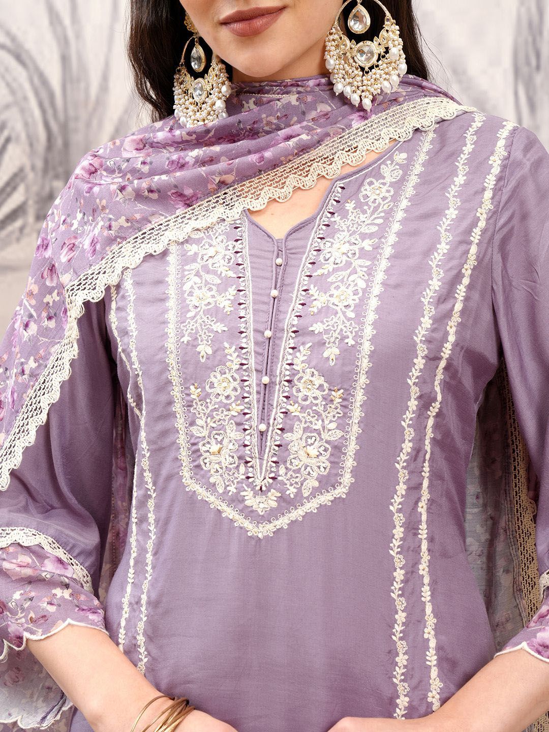 Vishudh Purple Embroidered Notch Neck Thread Work Straight Kurta With Trousers & Dupatta
