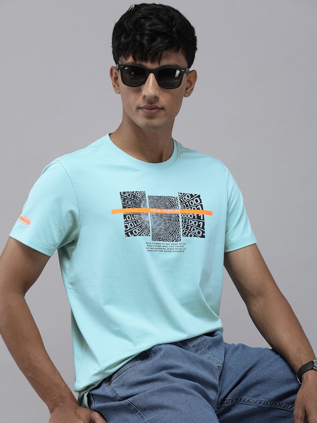 SPYKAR Typography Printed Slim Fit Casual T-shirt