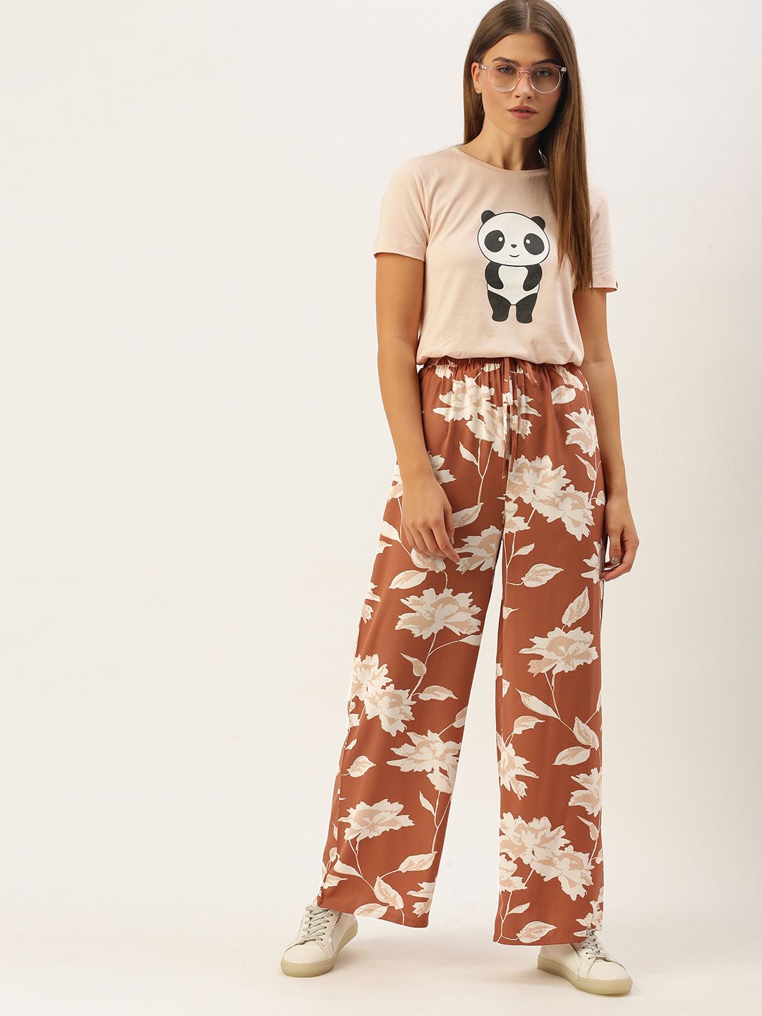Berrylush Women Brown Floral Printed Relaxed High-Rise Trousers