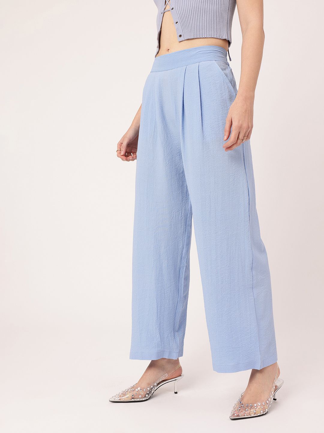 DressBerry Women Street Savvy Seersucker Textured Pleated High-Rise Parallel Trousers