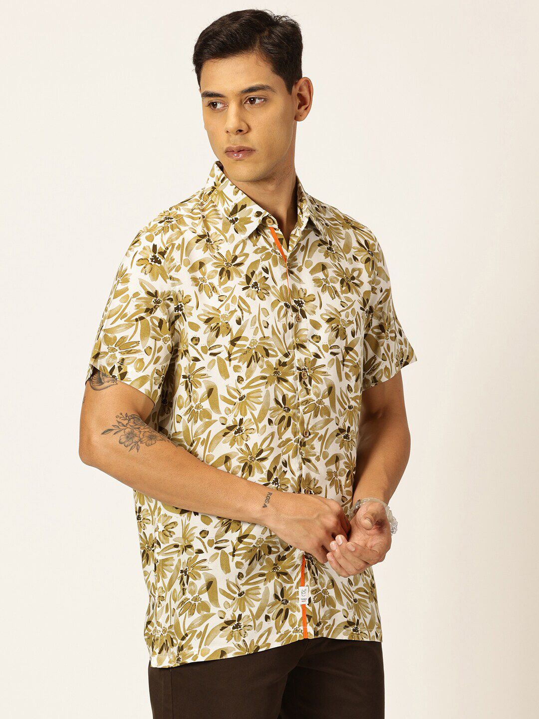 Thomas Scott Men Floral Printed Spread Collar Casual Shirt