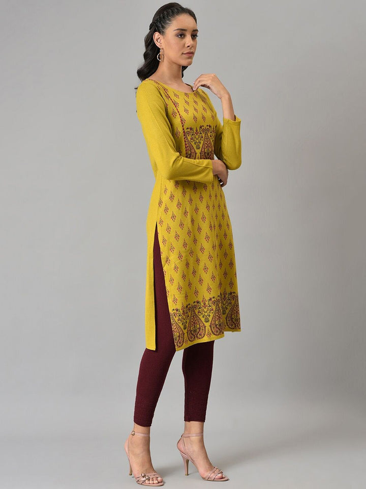 W Women Green Paisley Embroidered Keyhole Neck Flared Sleeves Kurta