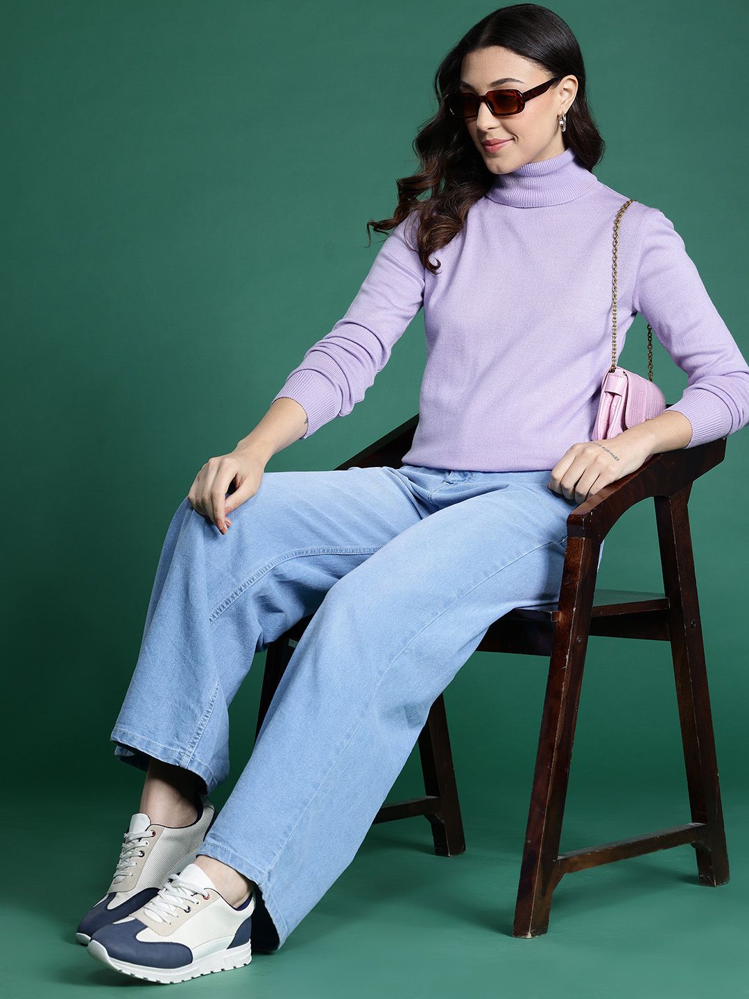 DressBerry Turtle-Neck Pullover