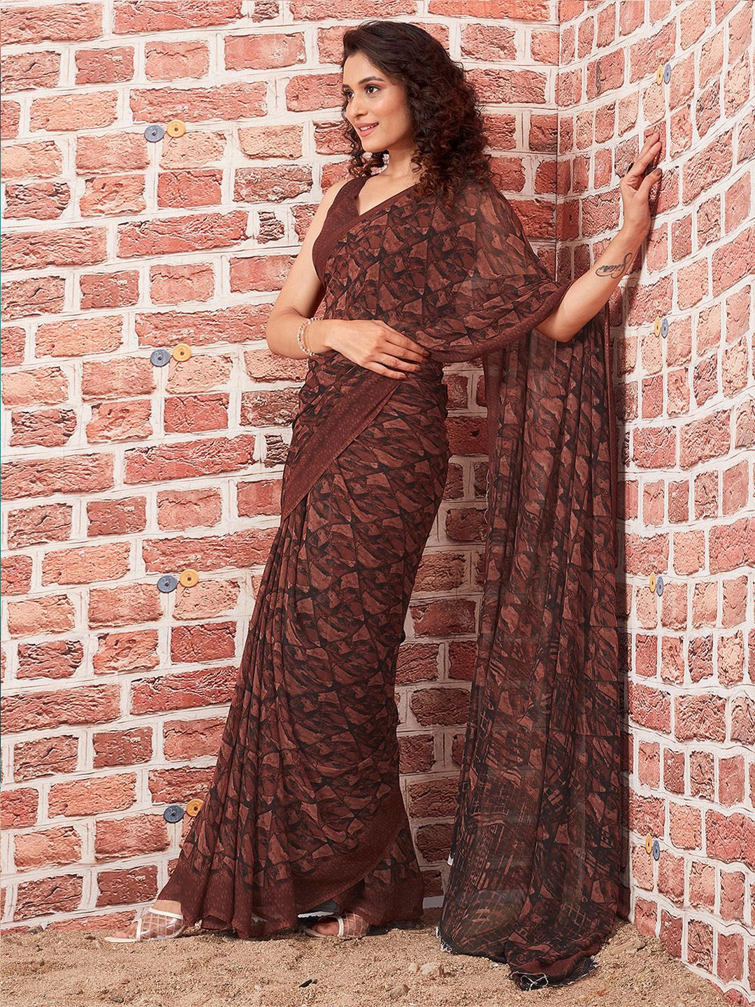 KALINI Geometric Printed Saree