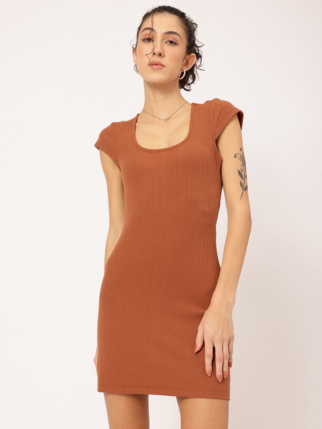 DressBerry Ribbed Cut-Out Back Mini Bodycon Dress