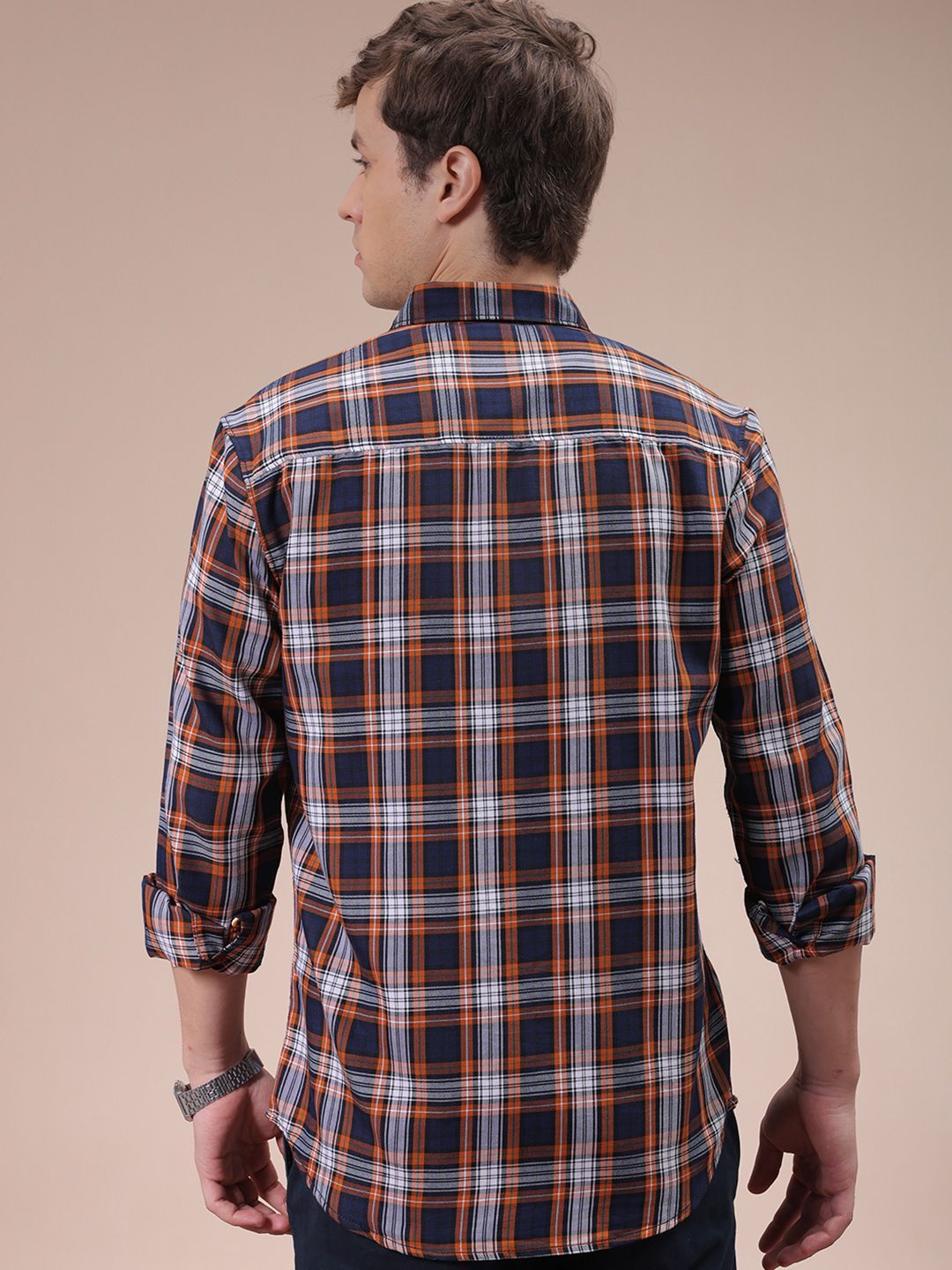 The Indian Garage Co Men Slim Fit Checked Spread Collar Casual Shirt