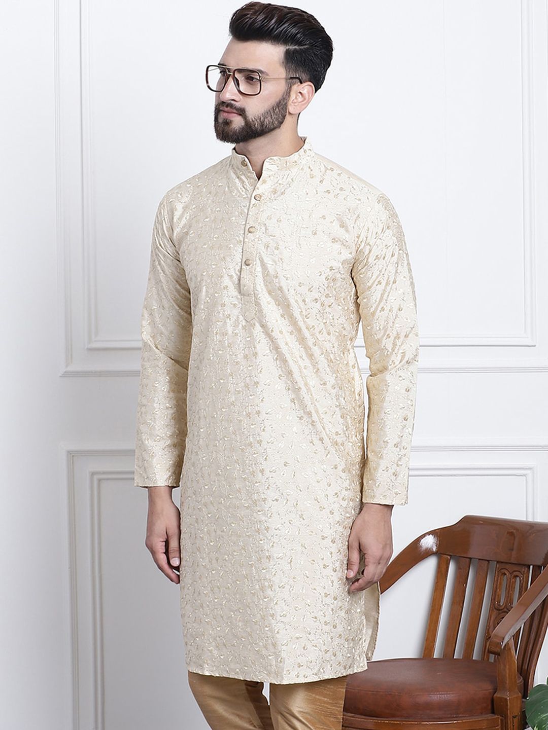 SOJANYA Kurta Kolar Mandarin Sulam Bunga