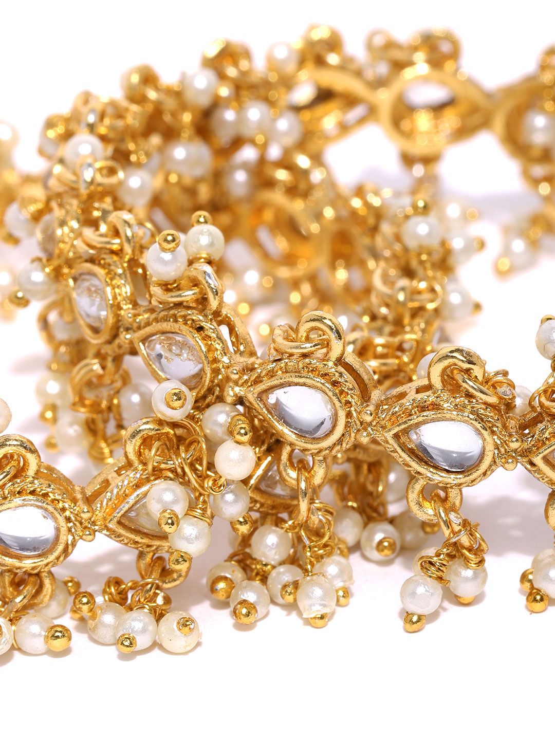 Set priyaasi dari 2 gegelung buatan tangan Kundan yang berlapis emas