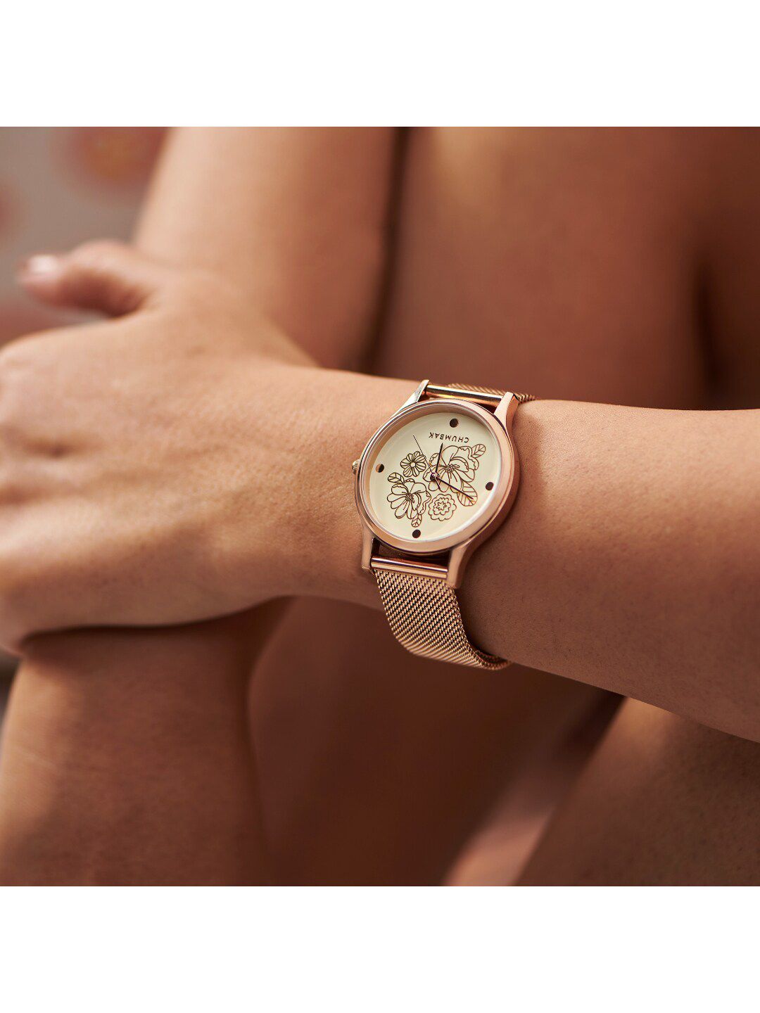 TEAL BY CHUMBAK Women White Brass Embellished Dial & Rose Gold-Plated Analogue Watch
