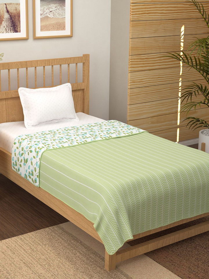 Story@home Olive Green & Green Floral AC Room 150 GSM Single Bed Dohar