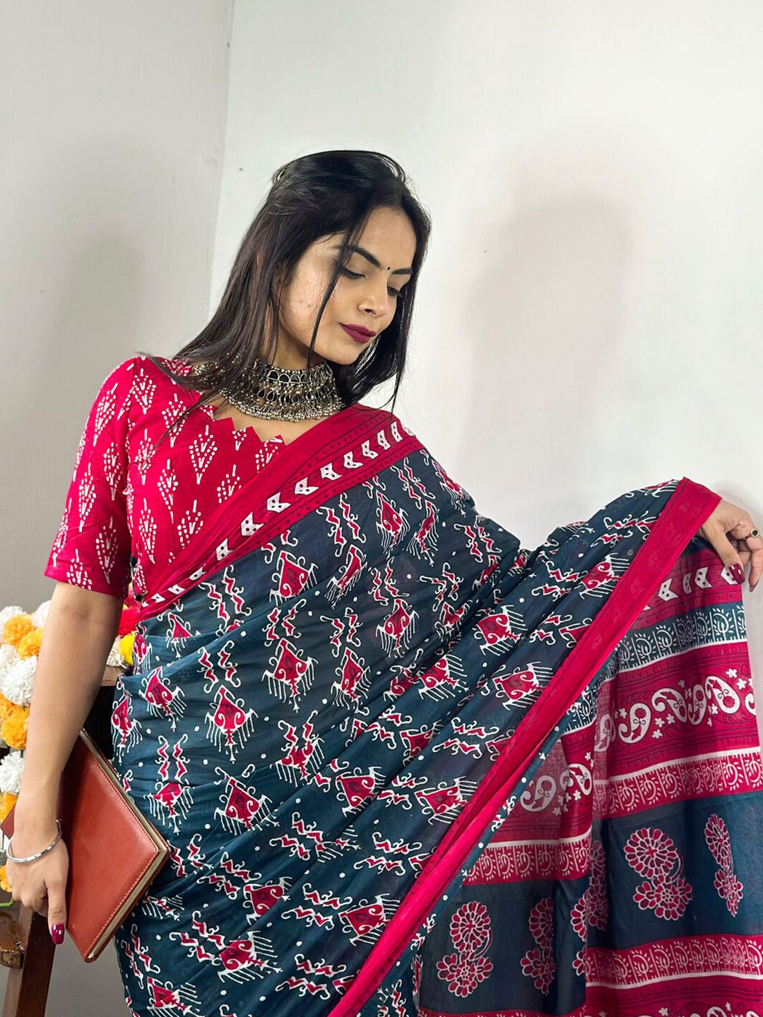 KALINI Ethnic Motifs Printed Poly Cotton Bagh Saree