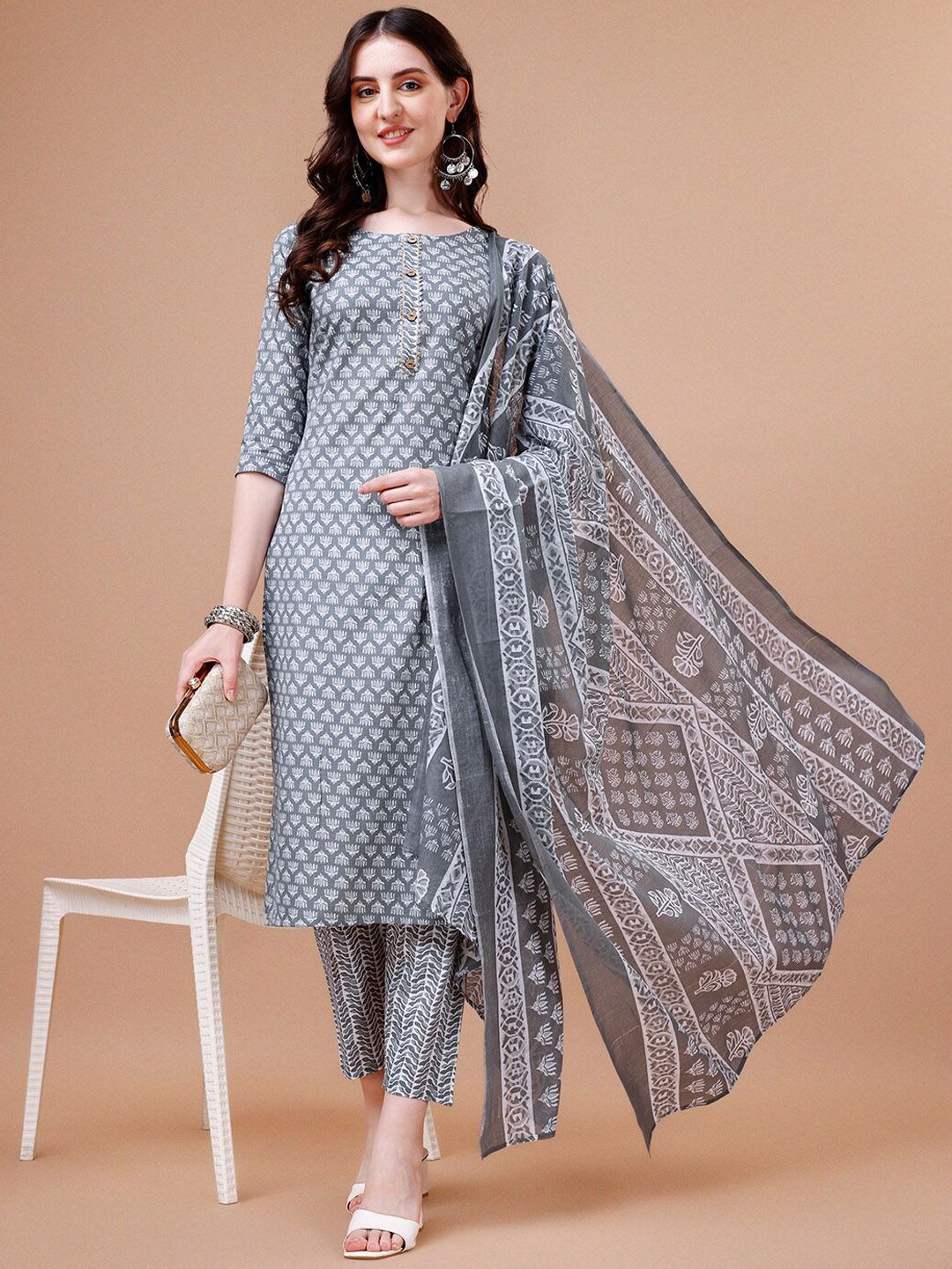 KALINI Ethnic Motifs Printed Regular  Gotta PattiKurta With Trousers & Dupatta