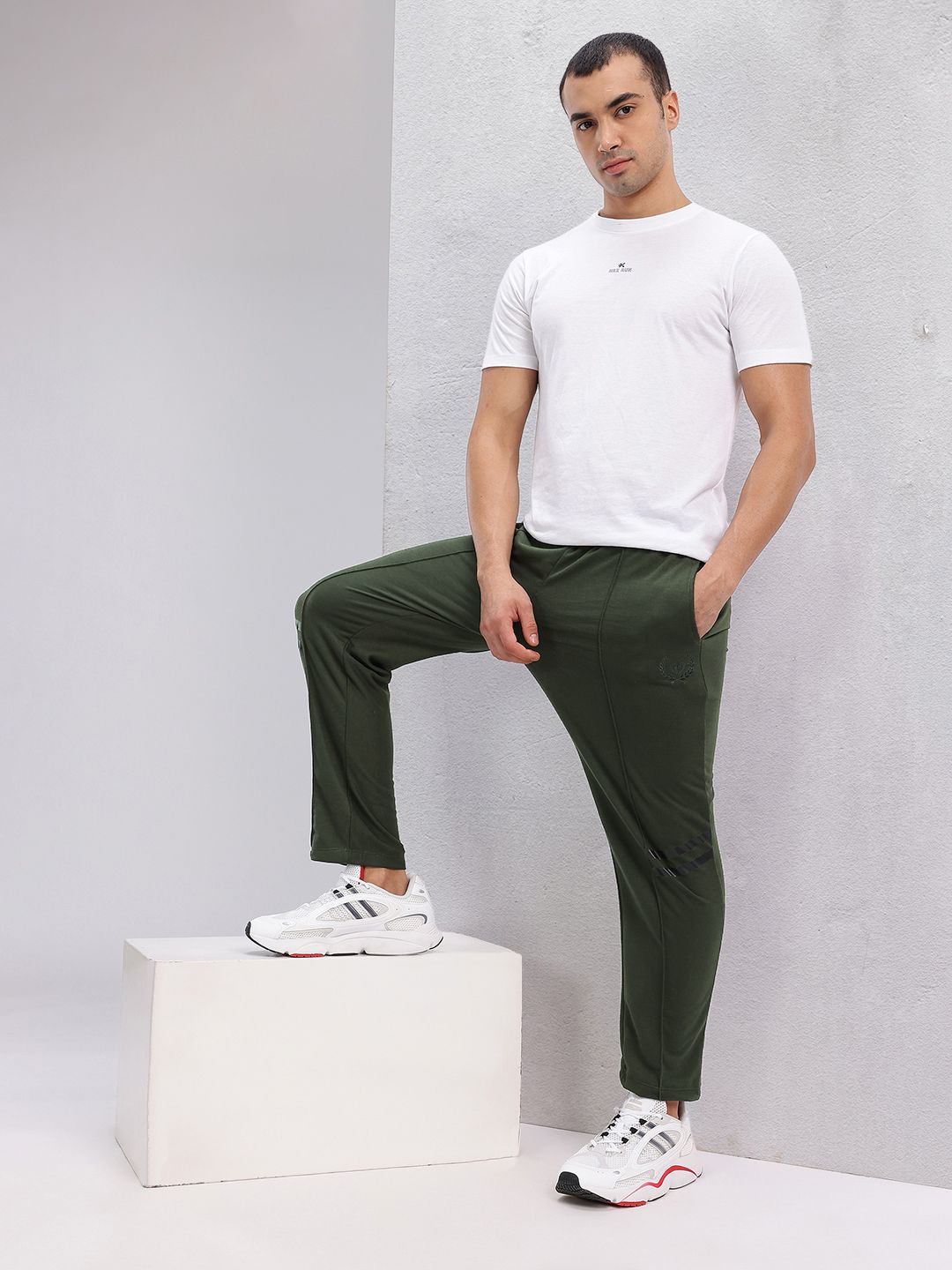HRX by Hrithik Roshan Men Mid-Rise Lifestyle Track Pants