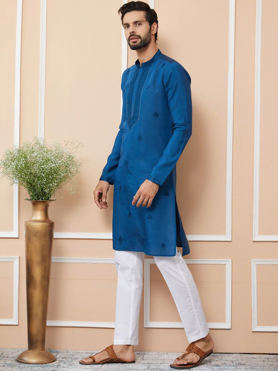 See Designs Men Floral Embroidered Regular Kurta with Pyjamas